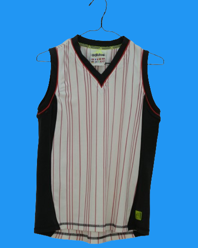 Adidas αμάνικο tshirt 