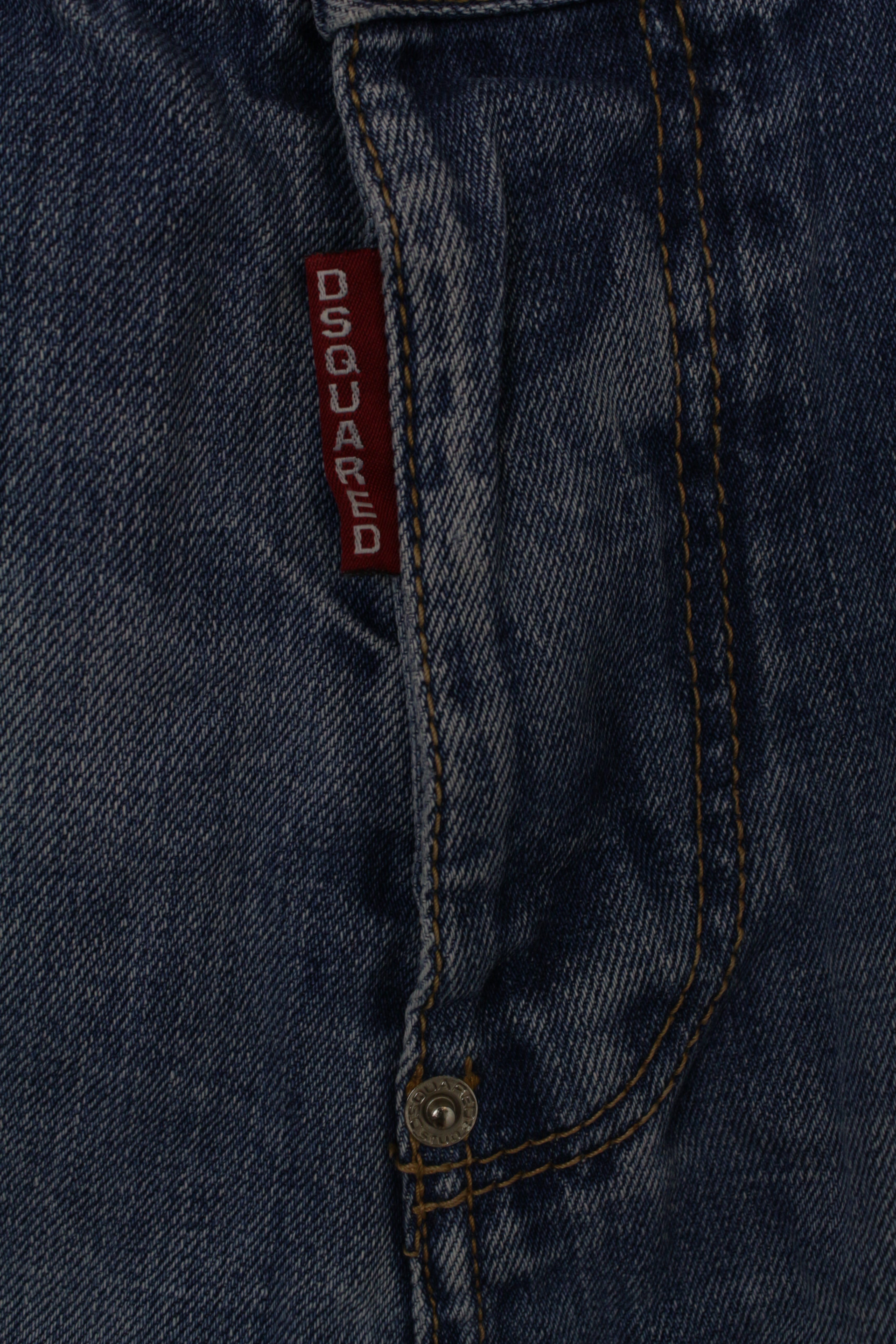 DSQUARED2 τζην βερμούδα με φλοράλ μοτίβα στην πίσω πλευρά 