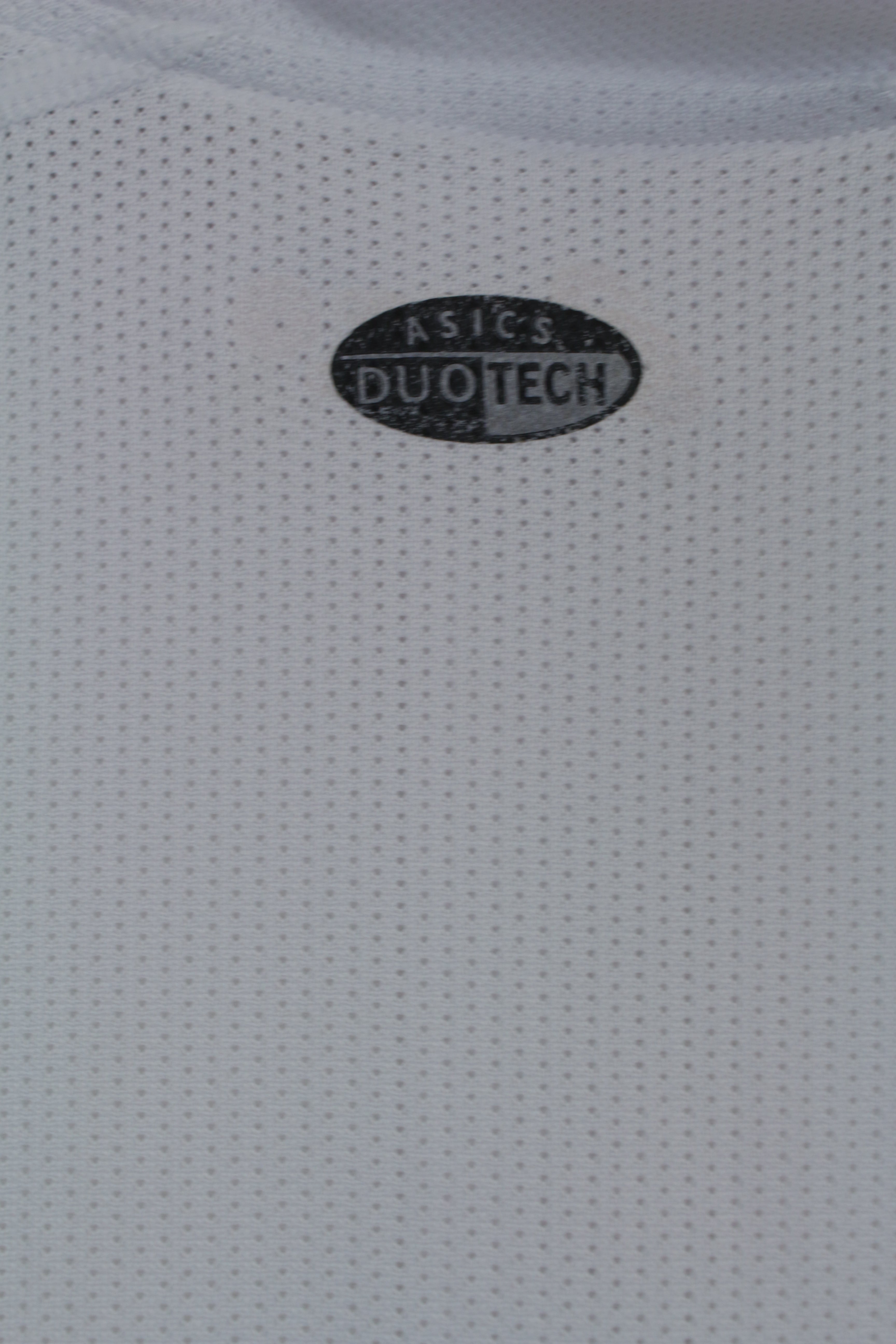 Asics half zipper λευκό tshirt