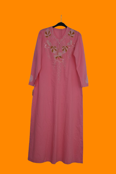 Vintage ethnic φόρεμα με κεντημένα μοτίβα