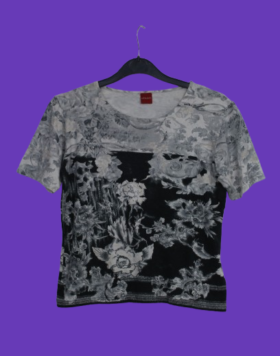 Cropped tshirt με μοτίβα λουλουδιών