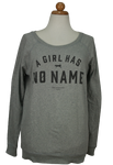 Φούτερ με " A girl has no name" αποτύπωμα - L