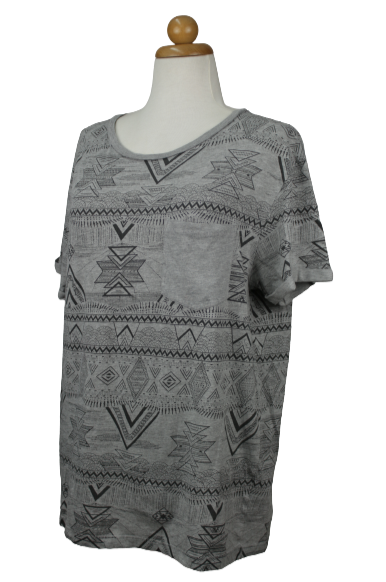 Γκρι t-shirt με μοτίβα - L