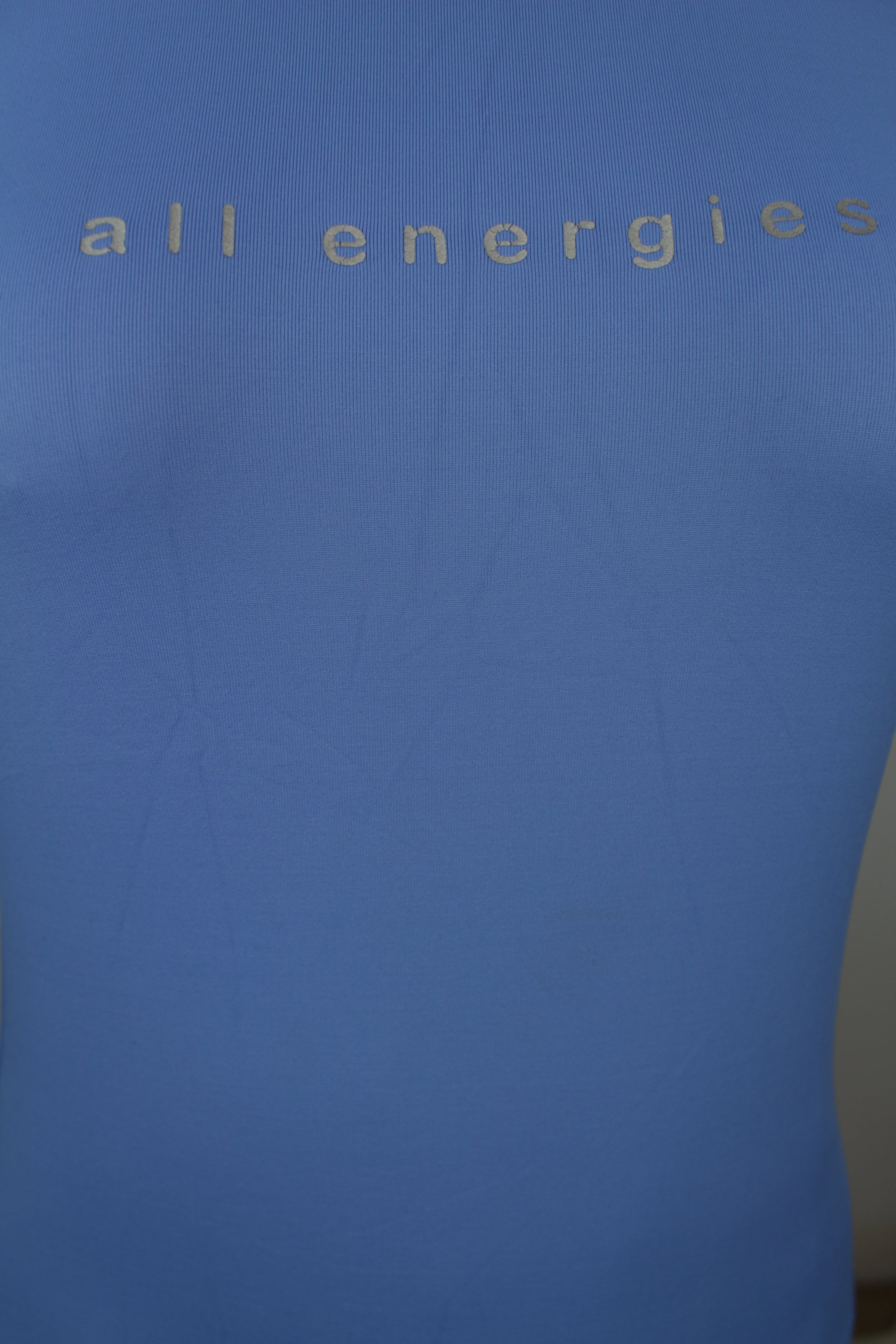 Γαλάζιο tshirt με "all energies" αποτύπωμα