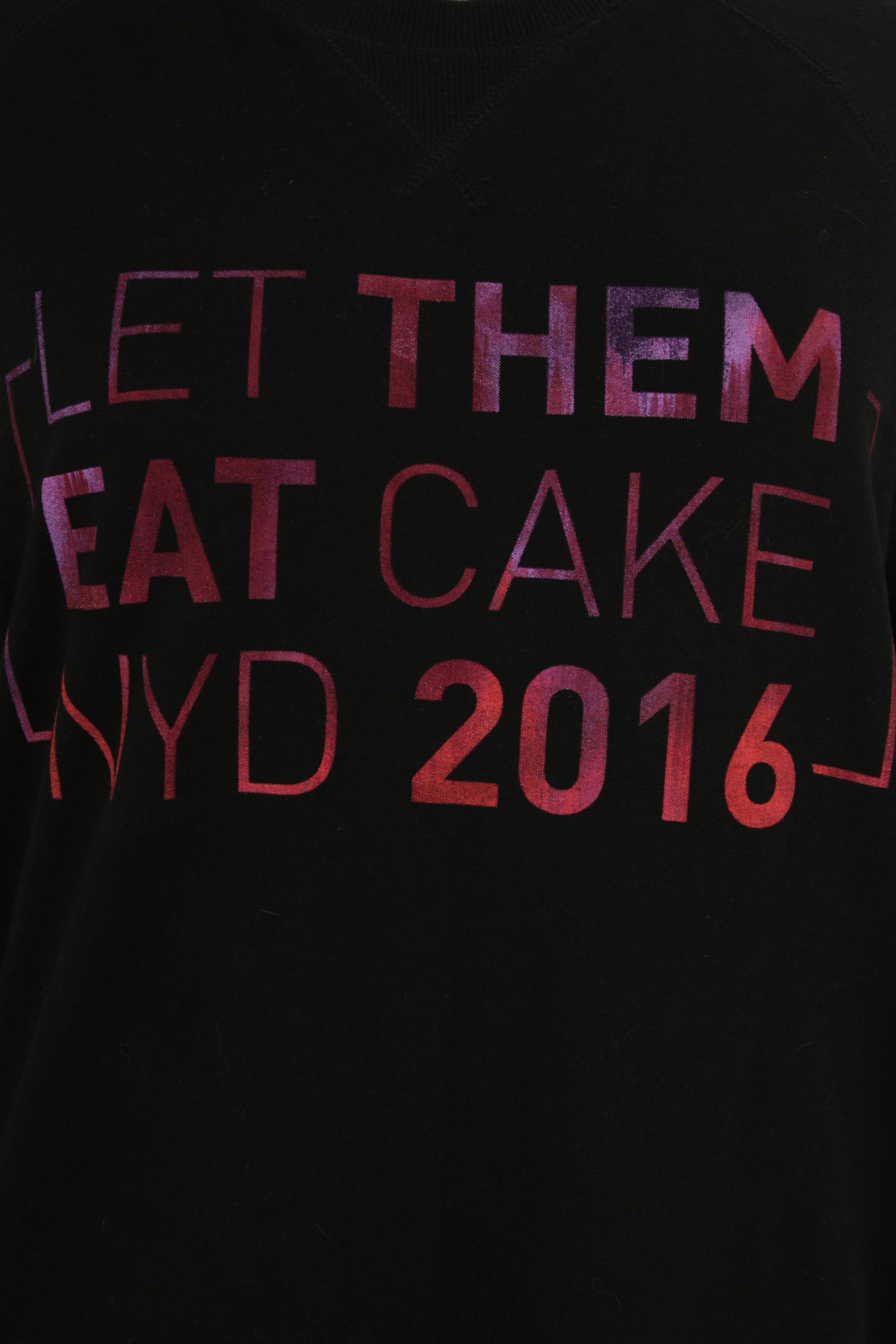 Φούτερ με "LET THEM EAT CAKE NYD 2016" αποτύπωμα - L