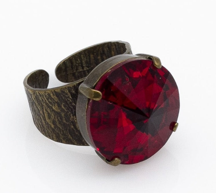Χειροποίητο δαχτυλίδι με κρύσταλλα Swarovski