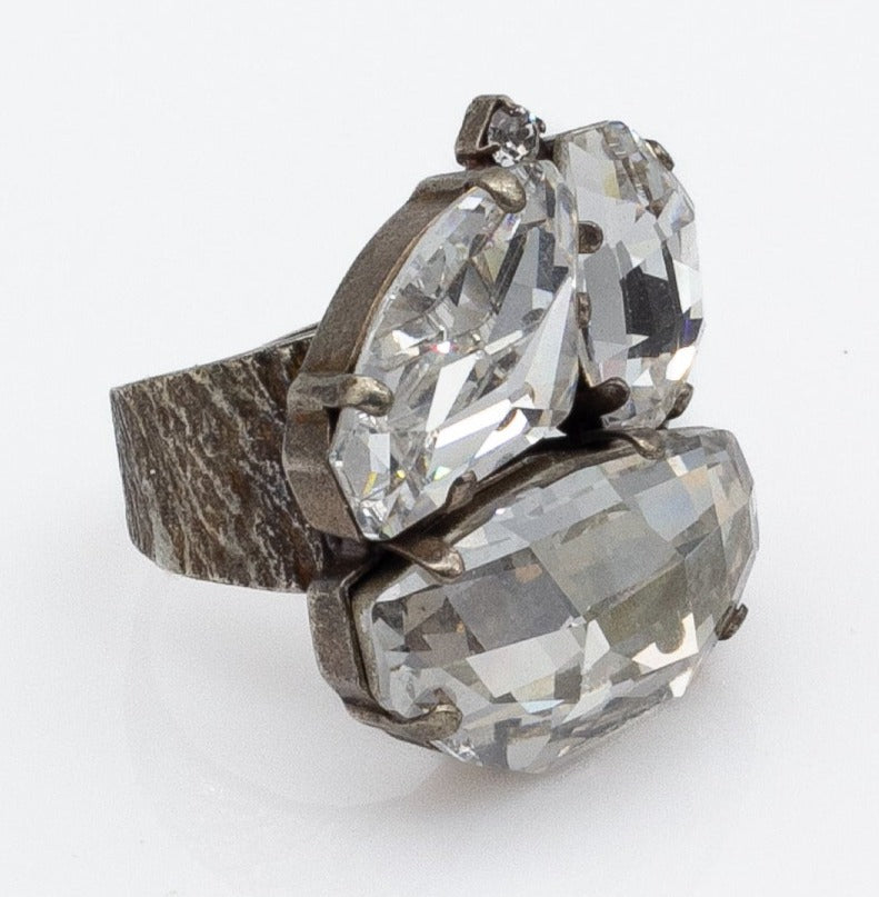 Χειροποίητο δαχτυλίδι με κρύσταλλα Swarovski 